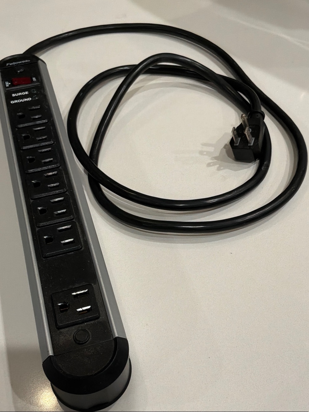 Fellowes Black Surge Protector Power Strip with Ground and Indicator Lights